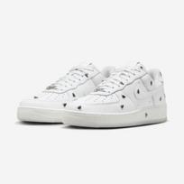 Nike Air Force 1 Vyriški žemi slidinėjimo batai Balti Helovino riboto leidimo Palaikantys, minkšti ir patogūs IM3081-100 EU 40.5 balta