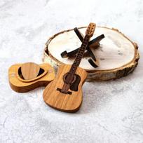 2025 New Wooden Guitar Shape Guitar Pick Rack with Stand Retro Guitar Pick Box Wooden Crafts 12x4.5cm