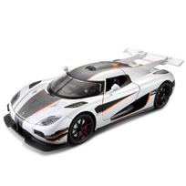1/24 Koenigsegg ONE 1 lydinio miniatiūrinis automobilis lieto metalo mastelio automobilio modelis garsas ir šviesa kolekcija vaikų žaislinės transporto priemonės dovana sidabras