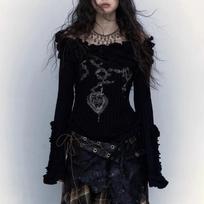 2KWEIRD Grunge Estetika Megzti Viršutiniai Drabužiai Vintažiniai Off Shoulder Tatuiruotės Spaudinio Marškinėliai Dykvietės Punk Juodi Briaunoti Marškinėliai Gotikiniai S juoda