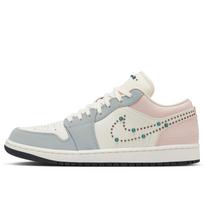 Air Jordan 1 Low vyriški kedai su deimantuota „Swoosh“ emblema, kremas IH7319-001 44.5