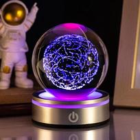 Krištolinio rutulio naktinės lemputės Šviečianti planeta Galaktika Astronautas 3D RGB Mėnulio stalinė lempa Atmosferos lempa Stalo dekoracijos Vaikų dovanos