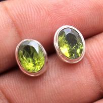 Peridotas Mėnulio akmuo Labradoritas Granatas Brangakmenis Sidabrinis Auskaras 925 Sterlingų Sidabras Rankų darbo Smeigtuko tipo auskaras žalia