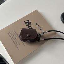 Retro kavos spalvos odinis ausinių dėklas, skirtas Airpods1/2/3/4/Pro/Pro2, atsparus kritimui, su ilgu dirželiu per petį, Apple AirPods ausinių dėklas AirPods 1/2Generation