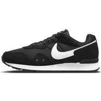 Nike Venture Runner Wide Juodi Balti Moteriški Sportbačiai DM8454-001 35.5