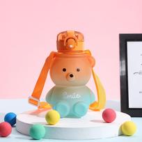 800 ml gradiento meškos formos vandens butelis Mielas plastikinis sportinis puodelis vaikiškas mokyklinis butelis su šiaudeliu mergaičių vandens virduliui, geriamajam puodeliui 1
