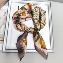 Griežtai atrinktos 70 šilko skaros, moterims skirtos imituoto šilko maži kvadratiniai skarai, retro stiliaus aukštos kokybės plonos universalios profesionalios skaros Square scarf Li brocade 70cm-70cm