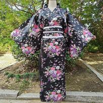 Japoniškas tradicinis moteriškas oficialus yukata kimono kostiumas anime cosplay ir scenos pasirodymų fotografijai Streamer Cherry Blossom One Size juoda