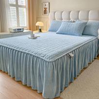 Pieno flanelės lovos sijonas Viengulis koralinio aksomo lovatiesis Storas lovos uždangalas Nėriniuotas paminkštintas paklodės sijono krašto segtukas Medvilninis lovatiesis Pillowcase x2 mėlyna
