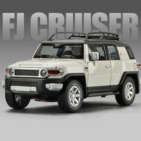 1:24 „Toyota FJ Cruiser“ lydinio automobilio modelis, metalinis žaislinis visureigio automobilio modelio modeliavimas, garsas ir šviesa, vaikų žaislas berniukui, dovana balta
