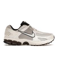 Nike Moteriški Air Zoom Vomero 5 Phantom Moteriški sportbačiai Balti Metaliniai-Platininiai Šviesūs-Geležies Rūdos FJ2028-001 35.5