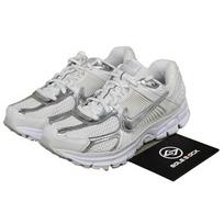 Nike Air Zoom Vomero 5 Chrome Toe W - HF7723-100 EU 42 balta