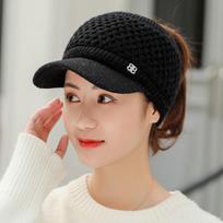 Moteriška rudens vilnos kepurė su uodega Beisbolo kepuraitės Moteriškos žieminės storos šiltos susuktos megztos kepurės Visor Gorros pupelės Moteriškos kepurės juoda