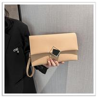 Clutch Vakarinis krepšys Moteriškas Naujas mados vokas Mobiliojo telefono krepšiai Didelės talpos grandinės Rankinės Pu Pažastys Crossbody (20cm<Max Length<30cm)