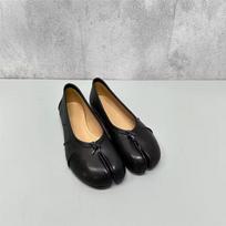 Madingi raukšlėti Tabi Ninja batai 2025 m. Moteriški jaukūs odiniai plokščiapadžiai su skelta pirštų dalimi Loafers Femme Mary Jeans Mocasines Moteriški balerinos bateliai 35 juoda