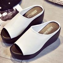 Vasaros Sexys Šlepetės Moterims Pleištai Platforma Paplūdimio Šlepetės Sandalai Šlepetės Moterims Juodi Moteriški Batai Moterims Zapatos Mujer 35 balta