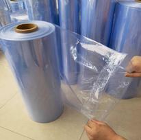 PVC termo susitraukianti plėvelė laminavimui ir kosmetikos pakuotėms PVC 120cm 0.5kg