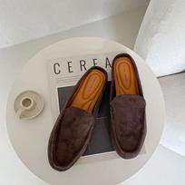 Madingi retro dizainerio saldainių spalvos veliūriniai šlepetės moteriškos kvadratinės nosies klumpės zomšos odiniai basutės vasariniai batai moteriai siuvimas pantuflas mujer 35 ruda