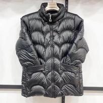Moteriškas žieminis blizgus trumpas per didelis paltas (nereikalaujantis skalavimo) 6XL juoda