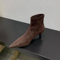 Madingi moteriški zomšiniai smailianosiai čiurnos batai Elegantiški vidutinio kulno stiletos Batai Moteris 2025 m. Tendencija Žieminiai Nauji Gotiški Chelsea batai Mujer Botas 35 ruda