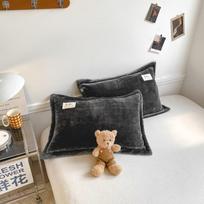 Minkštas pledas Šilti koralinio fliso pledai Gėlėti Animaciniai Kletuoti Žieminis paklodė Lovatiesė Sofa Mesti Mechaninis skalbimas Laisvalaikio uždangalas 1 pair pillowcases tamsiai pilka spalva