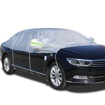 Pusės kėbulo automobilio uždangalas su sutirštintu pliusiniu veliūru ir aliuminio folija apsaugai nuo saulės ir šilumos izoliacijai, apsaugantis nuo dulkių visais metų laikais. MPV