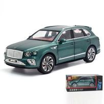 1:24 Masto Bentley Bentayga Lydinio Die-cast Automobilio Modelis Šešių Durų Dizainas Žvaigždėtas Dangus Viršus Imitacija Britiško Prabangaus Automobilio Žaislinis Automobilis Berniuko Dovana Kolekcija žalia