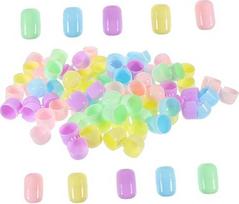 100 plastikinių kamuoliukų, skirtų kramtomosios gumos mašinoms, tuščių skaidrių užpildomų kapsulių, skirtų žaislams ir saldumynams, skirtų renginiams ir loterijoms, pakuotė
