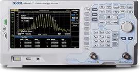 RIGOL DSA832-TG spektro analizatorius, svyravimo tipas, 9 kHz ~ 3,2 GHz, skiriamosios juostos plotis 10 Hz ~ 1 MHz, vidutinio triukšmo lygio rodmuo -161 dBm, su sekimo šaltiniu, EMI testo funkcija