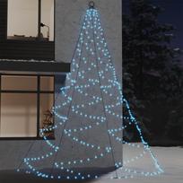 Ant sienos kabinama eglutė su metaliniu kabliuku 5m 720 LED