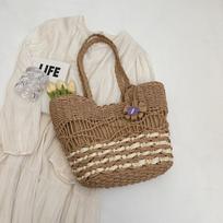 Women's Large Capacity Straw Tote Bag - Bamboo & Rattan Woven for Spring/Summer Beach Travel pilkšvai balta