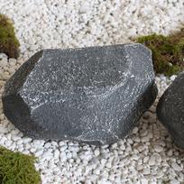Dirbtinis kraštovaizdžio akmuo kabeliams ir įrangai paslėpti. Realistiška sintetinio akmens skulptūra 15x12x10cm gray