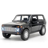 1/18 LADA NIVA klasikinis žaislinis liejimo lydinio didelio modeliavimo automobilio modelis su garsu ir šviesa atsitraukiama transporto priemonės žaislų modelio berniuko dovana juoda