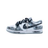 Nike Dunk natūralios odos su grafiti raštu Atsparūs trinčiai Neslystantys žemi krepšinio/riedlenčių batai Unisex Pilki Juodi HF5441-105(Team826-) 44