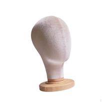 Didelio patvarumo manekeno galva perukams, skrybėlėms eksponuoti prekybos centrams, namams ir salonams. smėlis