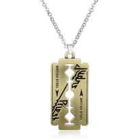 Judas Priest Razor Blade Pendant Necklace - Creative Rock Band Jewelry bronza