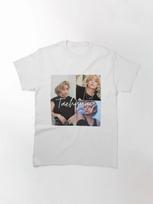 BTS V (Kim Taehyung) 4 nuotraukų koliažas su ranka rašytu parašu Grafinis marškinėlis | K-Pop gerbėjų gatvės aprangos marškinėlis 4XL white