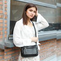 Natūralios odos moteriška rankinė Vienos peties rankinė Universali Daug skyrių Daug kišenių Vienos peties Crossbody rankinė juoda