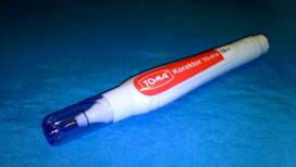 Toma korektorius su metaliniu galiuku, 10ml