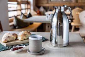 Alfi Hotello 1,5l nerūdijančio plieno termosas kavai ir arbatai