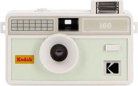 "Kodak i60" daugkartinio naudojimo 35 mm juostinis fotoaparatas - retro stiliaus, be fokusavimo, su integruota blykste, stumdomąja ir iššokančia blykste (Bud Green)