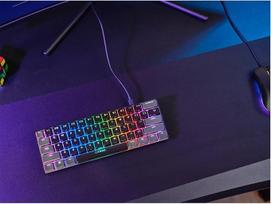 "Trust Gaming GXT 867 Acira 60% mechaninė klaviatūra, JK išdėstymas, RGB apšvietimas, dviejų funkcijų klavišai, itin kompaktiška laidinė programuojama USB mini žaidimų klaviatūra, 60% PC nešiojamasis kompiuteris
