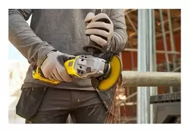 Stanley SFMCG710M1T-QW kampinis šlifuoklis 12,5 cm 8500 RPM 800 W 1,84 kg