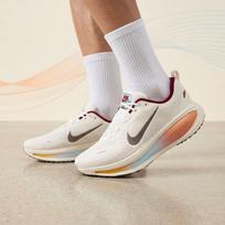Nike Vomero 18 Men's Running Shoes 42