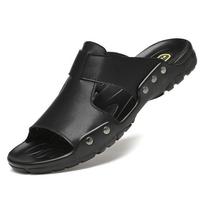 Vyriški didelio dydžio kvėpuojantys odiniai sandalai (Dydžiai 45-52) su minkštais padais, plataus prigludimo ir „Flip Flop“ stiliaus. 40 juoda