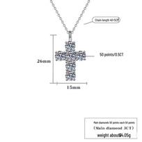 Moteriškas geometrinis 925 prabos sidabro kryžiaus pakabukas su 3 karatų moisanitu