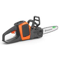 Husqvarna 215i su akumuliatoriumi ir įkrovikliu