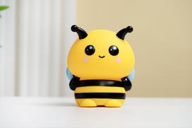 Itotal - Silicone Night Light - Bee - 13.2 x 10 x 16 cm