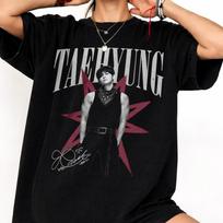 Madingi Tendencingi Marškinėliai Vyrams Moterims Vintage V Formos Marškinėliai, Kim Taehyung Kpop Arirang Albumo Retro 90-ųjų Marškinėliai, Dovanos Gerbėjui Hip Hop Gatvės Stiliaus Per dydį T-shirt 4XL
