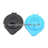 Priekinio stiklo plovimo skysčio bakelio dangtelis BMW E21/E28/E30/E32/E34 (Dalis 61661379054) juoda